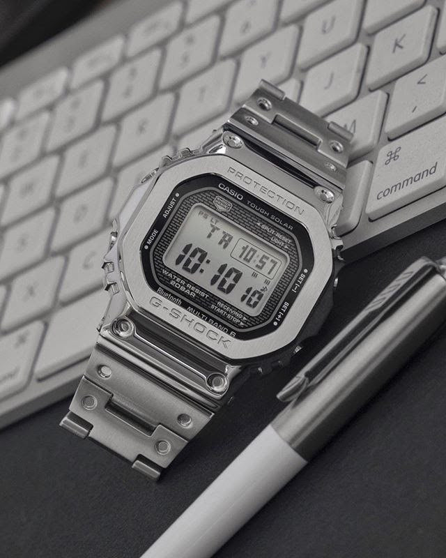 G-Shock GMW-B5000D-1DR